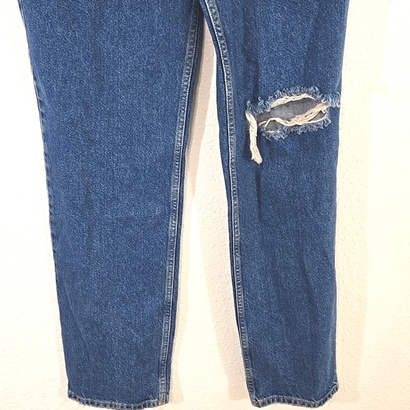 *NWT* Free People The Lasso High-Rise Button Fly Ripped Knee Straight Leg, 30 - Picture 3 of 9